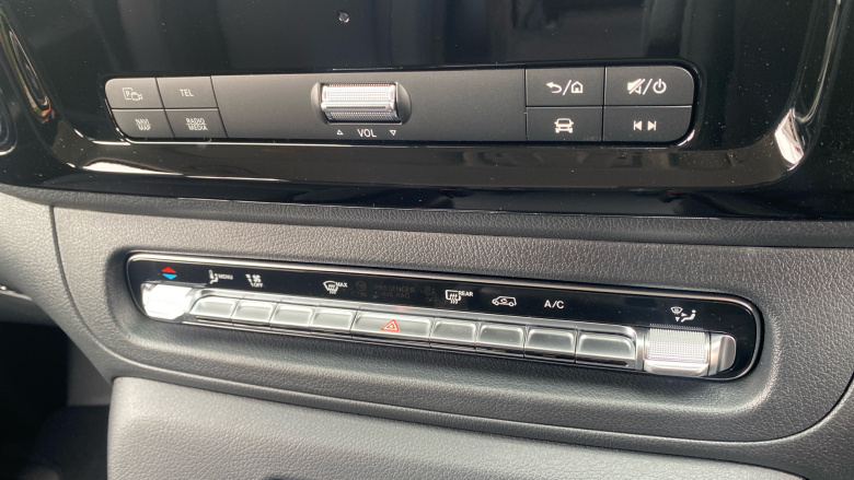 Mercedes-Benz Vito L2 Diesel Rwd 119CDI Select Crew Van 9G-Tronic